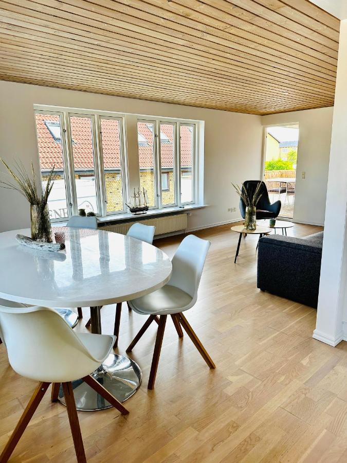 Skon Villalejlighed I Skagen Med Terrasse Og Taet Pa Centrum Exterior foto